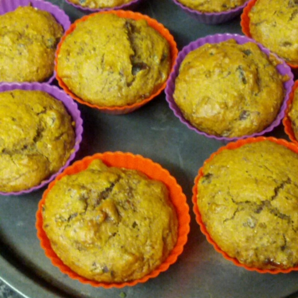 Sugarless Fruit Nut Muffins