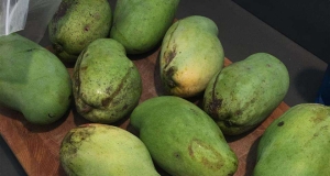 Banana Mango Milkshake