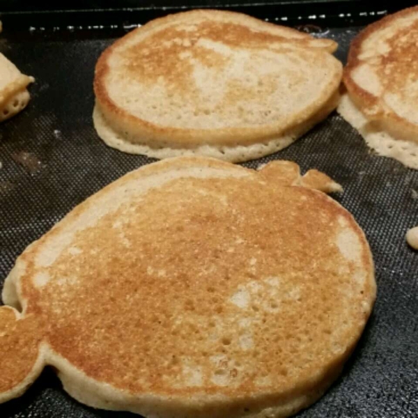 100% Whole Wheat Pancakes