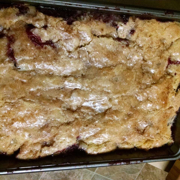 Grandma's Blackberry Cobbler