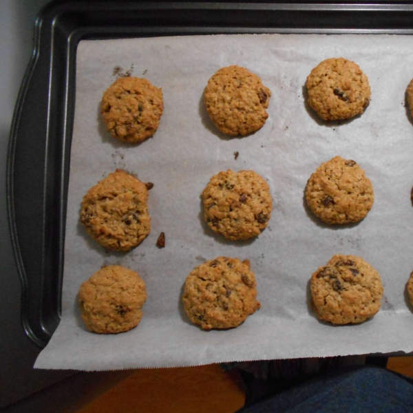 Oatmeal Raisin Cookies