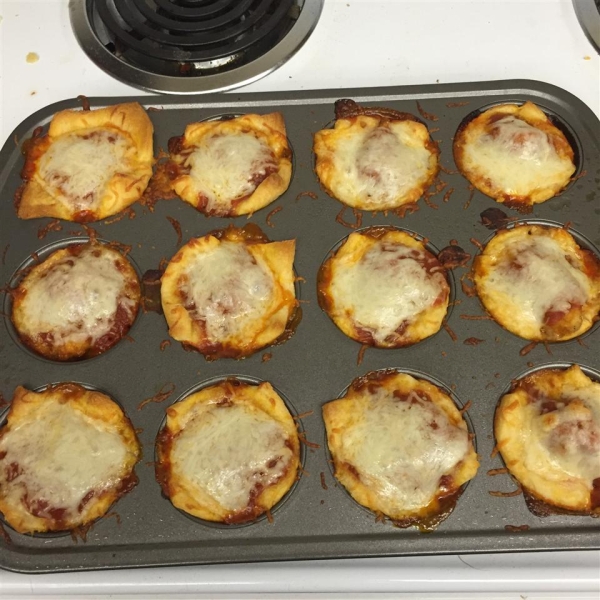 Parmesan Chicken Mini Pies
