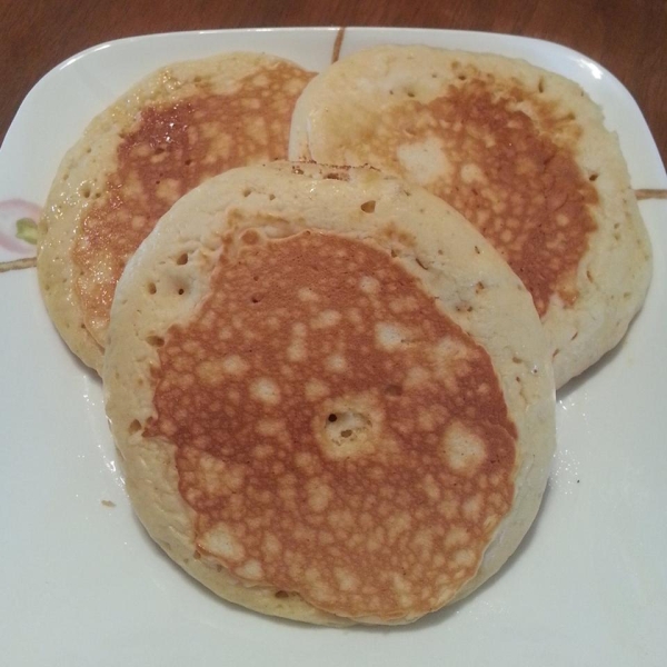 Fluffy Greek Yogurt Pancakes