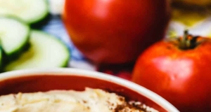 Creamy Israeli-Style Hummus