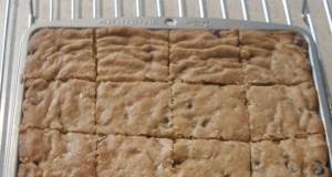 Easy Chocolate Chip Cookie Bars