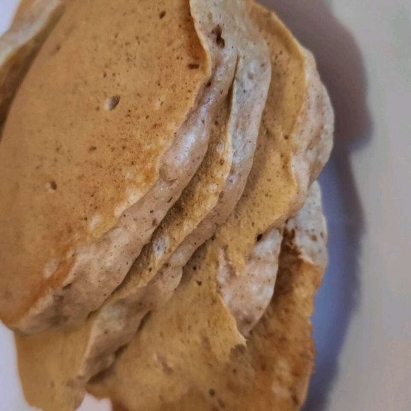 Easy Banana Nut Pancakes