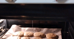 NESTLE® TOLL HOUSE® Caramel Filled DelightFulls™ Chocolate Chip Cookies