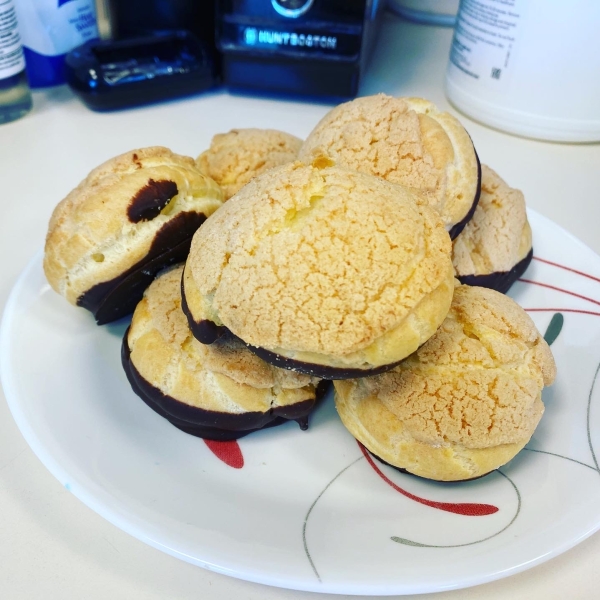 Cream Puff 