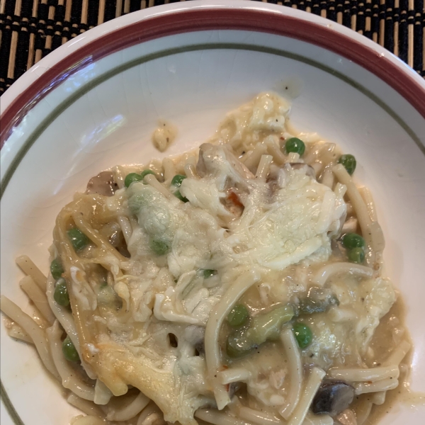 Easy Chicken Noodle Casserole