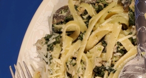 Spinach, Mushroom, and Ricotta Fettuccine