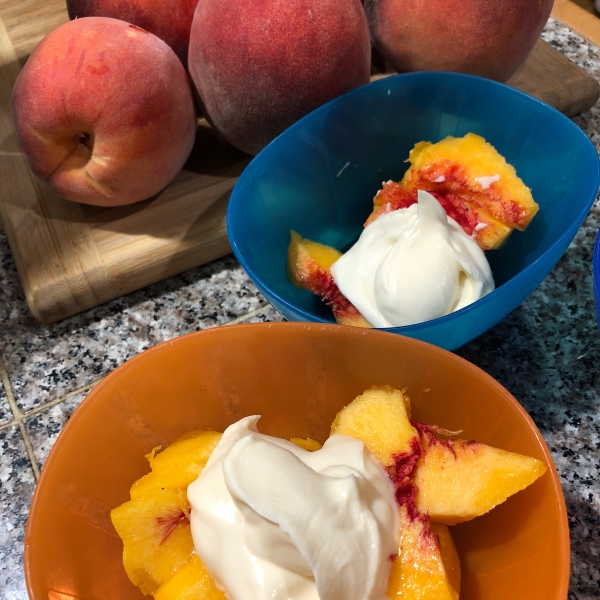 Fresh Peaches with Honey-Vanilla Creme Fraiche