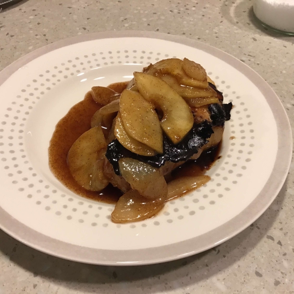 Momma Pritchett's Grilled Pork Chops and Apple Pear Topping