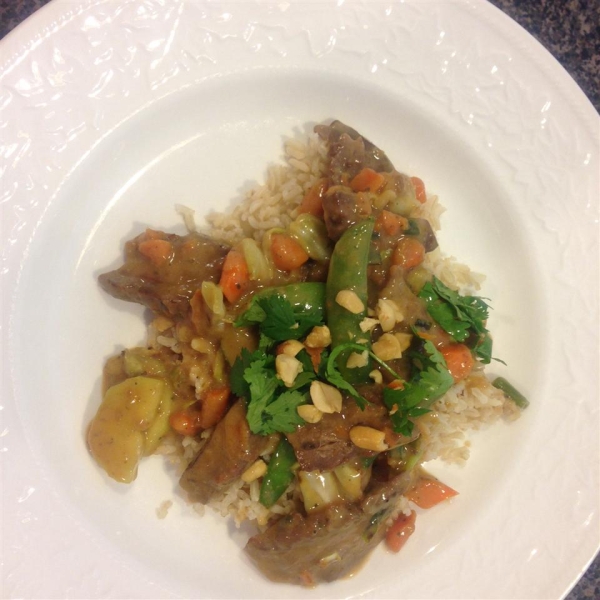 Beef Stir-Fry with Peanut Sauce