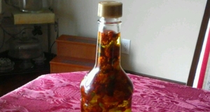 Garlicky Sun-Dried Tomato-Infused Oil