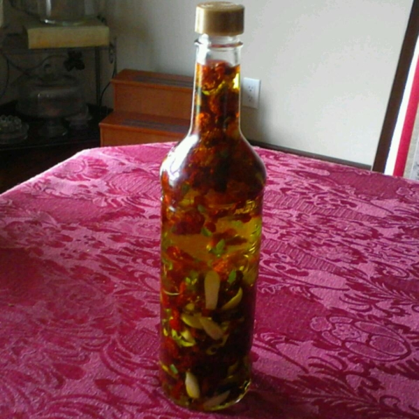 Garlicky Sun-Dried Tomato-Infused Oil