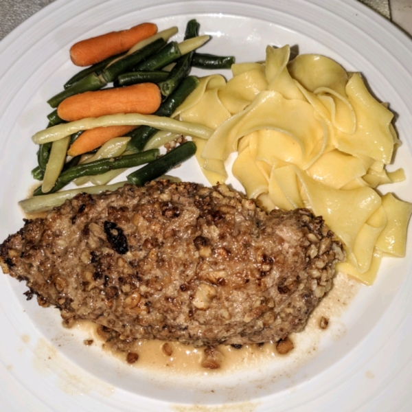 Walnut-Crusted Chicken Breast