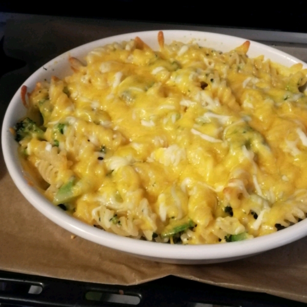 Broccoli Noodles and Cheese Casserole