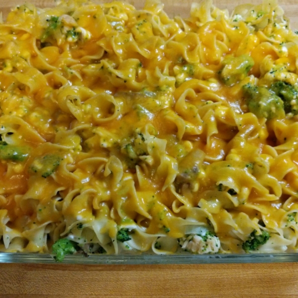 Broccoli Noodles and Cheese Casserole