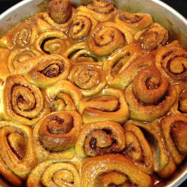 Best Ever Caramel Rolls