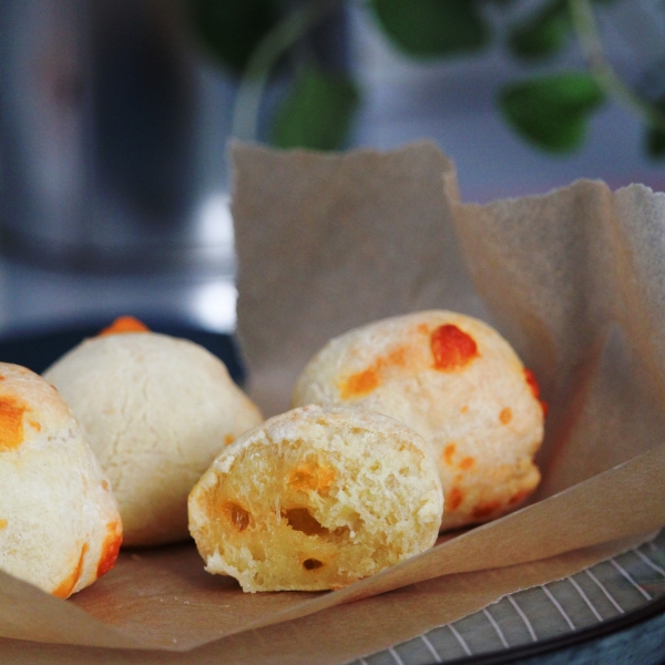 Air Fryer Pao de Queijo
