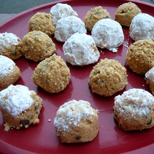 Whitney's Peanut Butter Cookie Balls