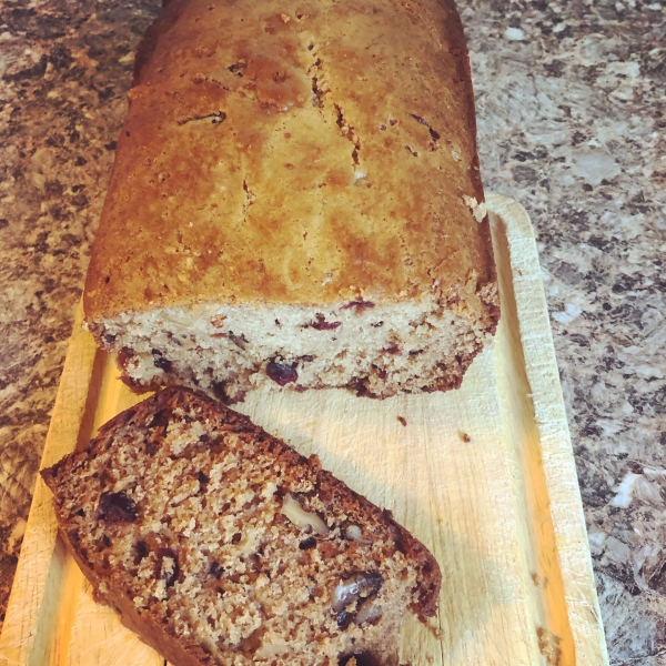 Lauri's Yummy Nut Bread