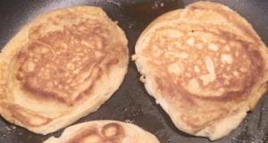 Creamy Peanut Butter Pancakes