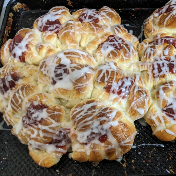 Pull-Apart Easter Blossom Bread