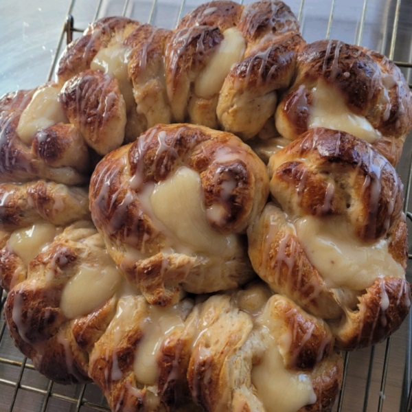 Pull-Apart Easter Blossom Bread