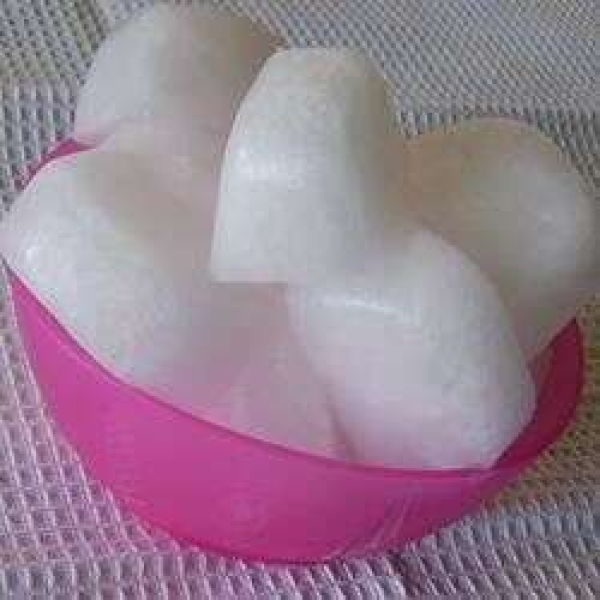 Old-Fashioned Vanilla Ice Pops (a.k.a. Pop Pops)