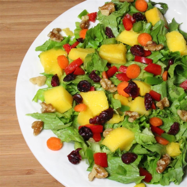 Mango Walnut Salad