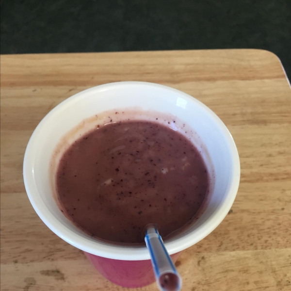 Tropical Mango-Pineapple-Berry Smoothie