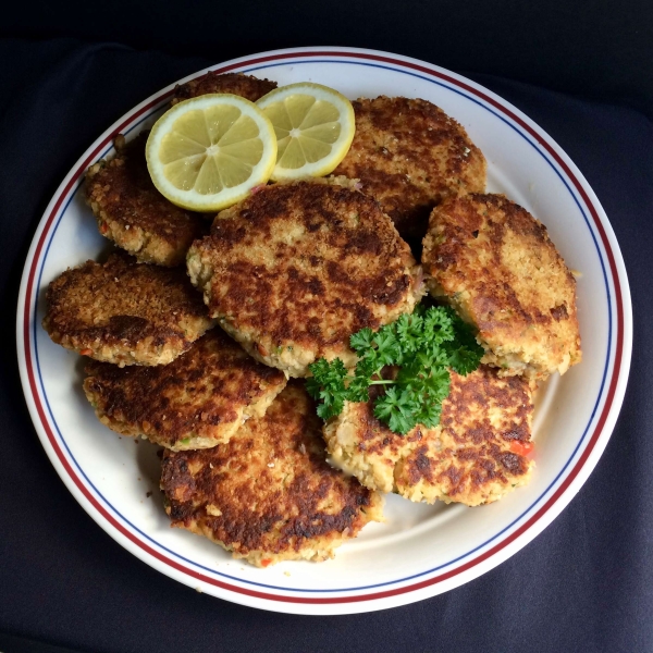 Favorite Salmon Cakes