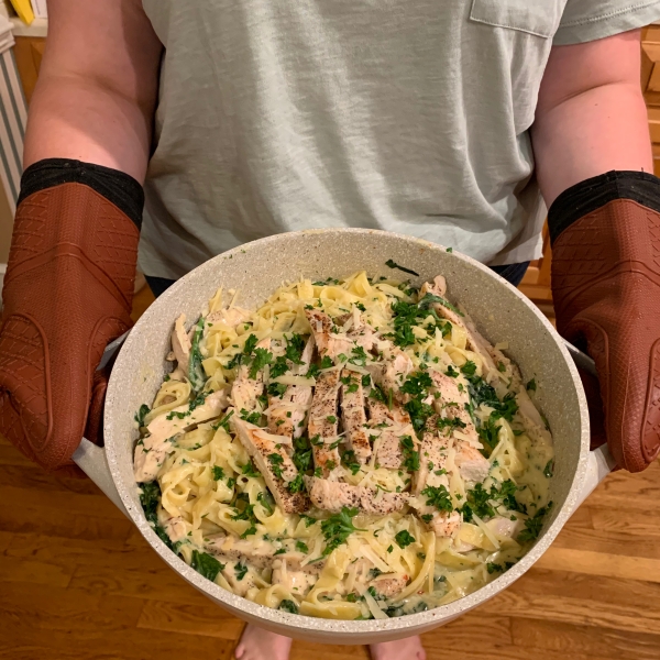 Fettuccine Alfredo