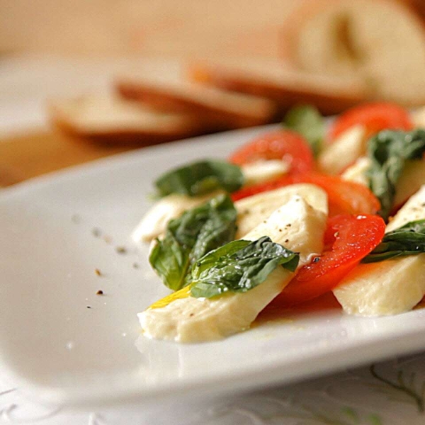 The Best Caprese Salad