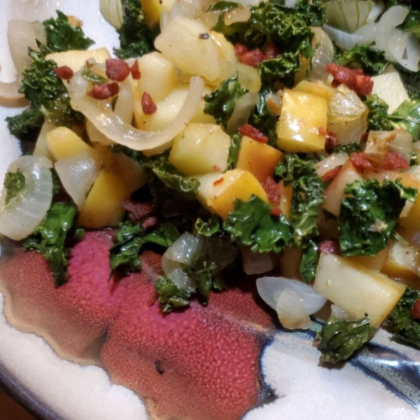 Sauteed Kale with Apples