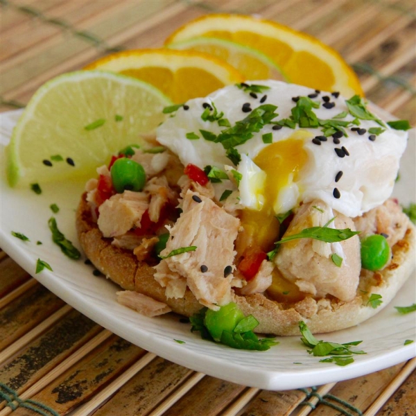 Asian Tuna with Poached Egg