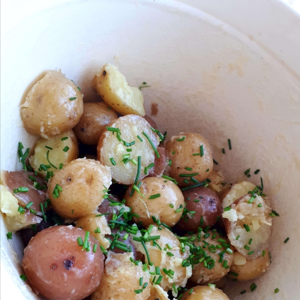 Boiled Potatoes with Chives