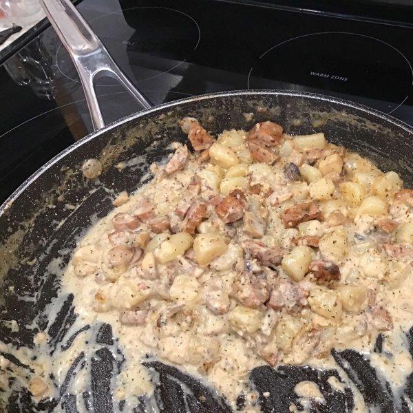 Creamy Sausage and Mushroom Gnocchi Skillet