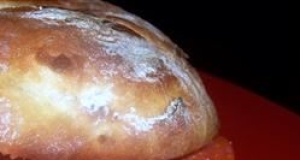 Pepperoni-filled Bread
