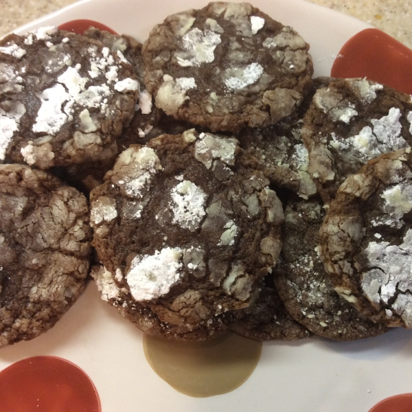 Brown Sugar Chocolate Crackle Cookies