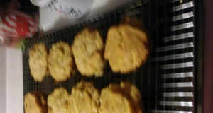 Crab-Stuffed Corn Muffins