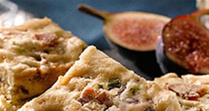Maple Glazed Bacon and Chive Shortbread
