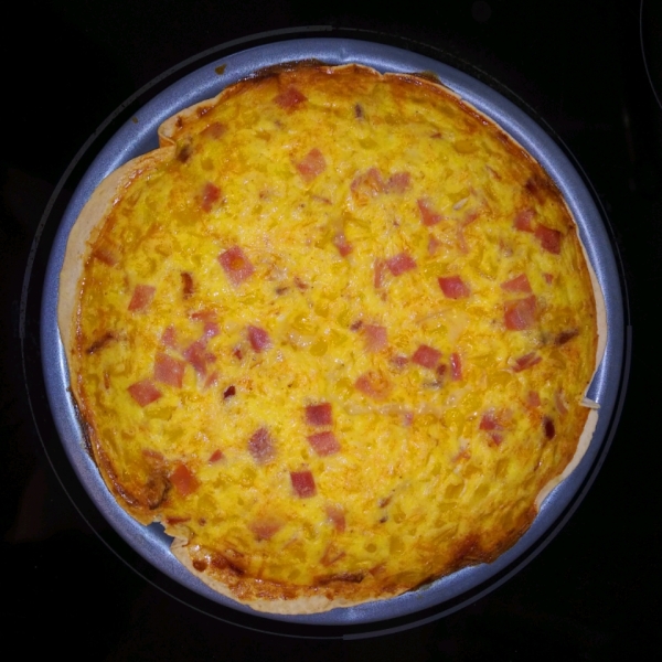 Bacon and Cheddar Cheese Quiche