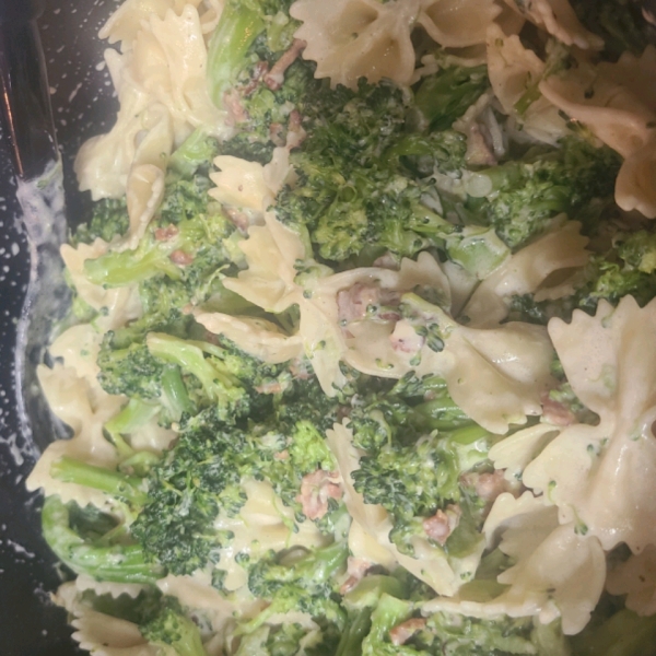 Quick and Creamy Pasta Carbonara