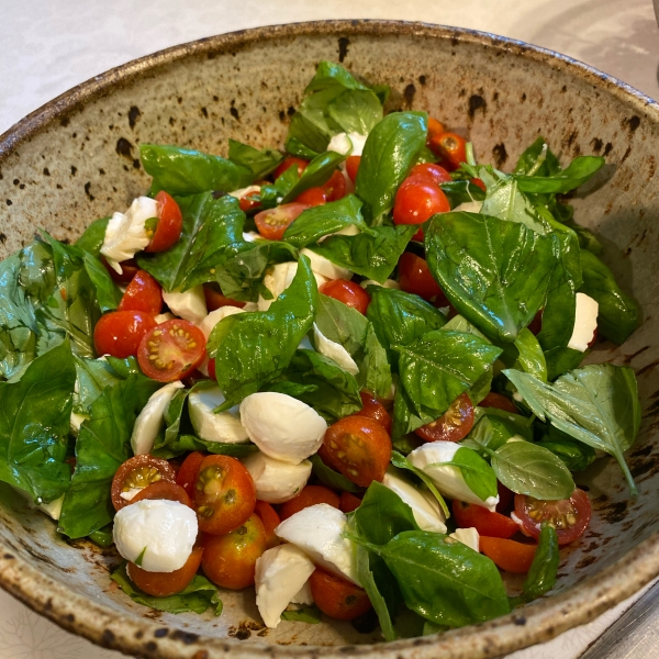 Caprese Salad with Balsamic Reduction