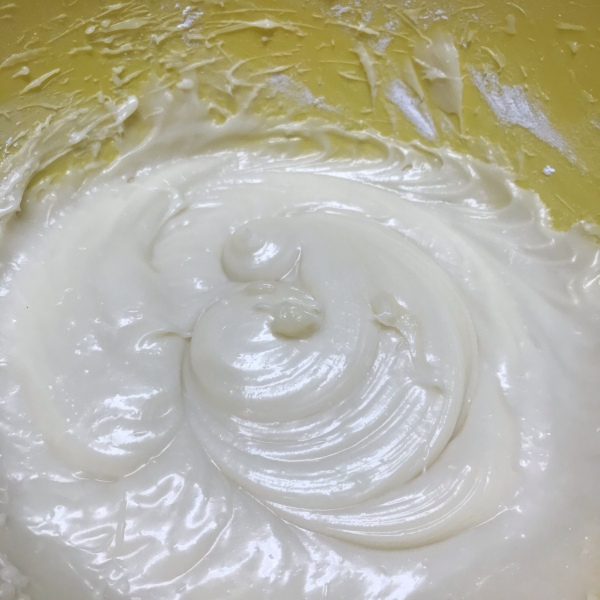 Cinnamon Bun Icing