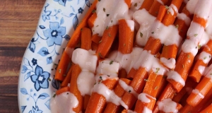 Roasted Carrots with Honey Sriracha Sauce