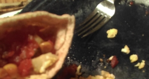 Quick Breakfast in a Pita