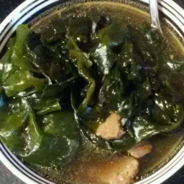 Korean-Style Seaweed Soup